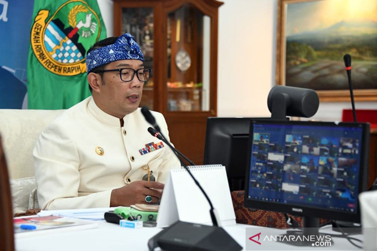 Ridwan Kamil sampaikan pengalamannya menjalani hampir 20 kali tes PCR