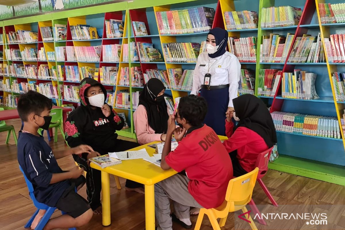 Sabtu-Minggu layanan Perpustakaan Palnam hingga pukul 17.00 WITA