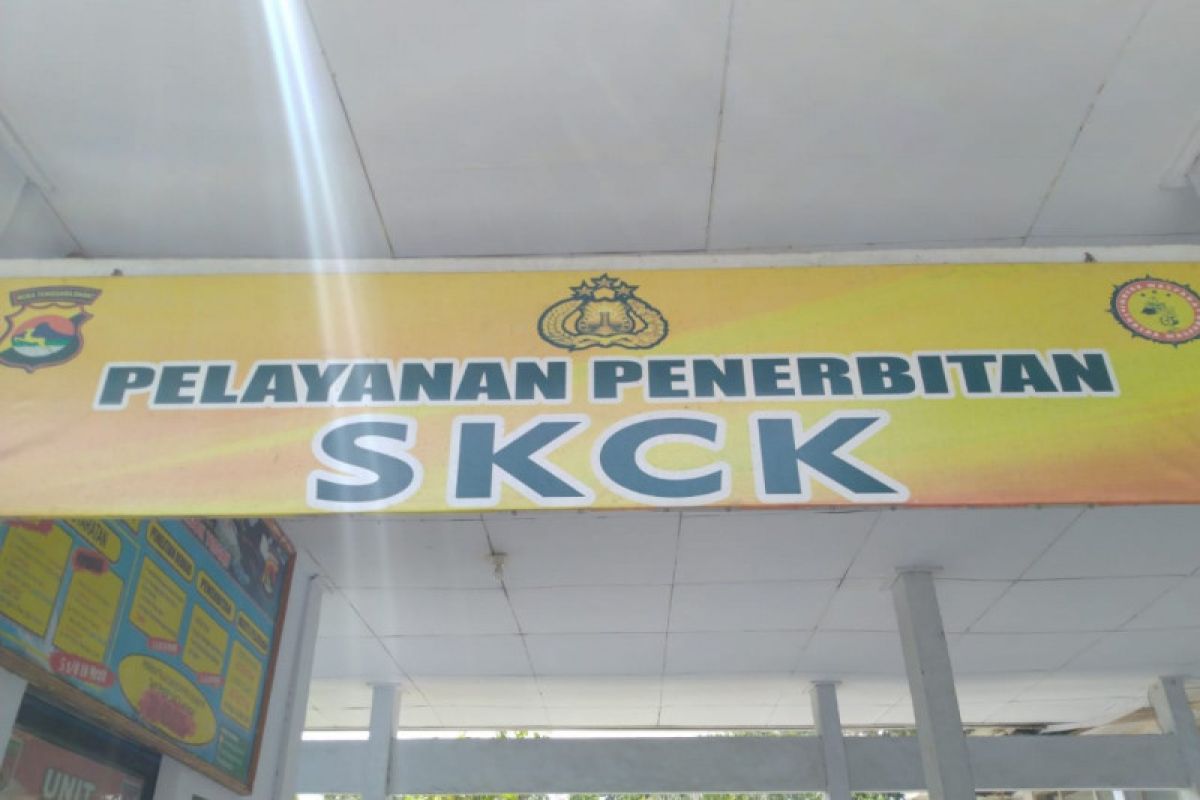 Syarat bikin SIM-SKCK wajib vaksin hoaks