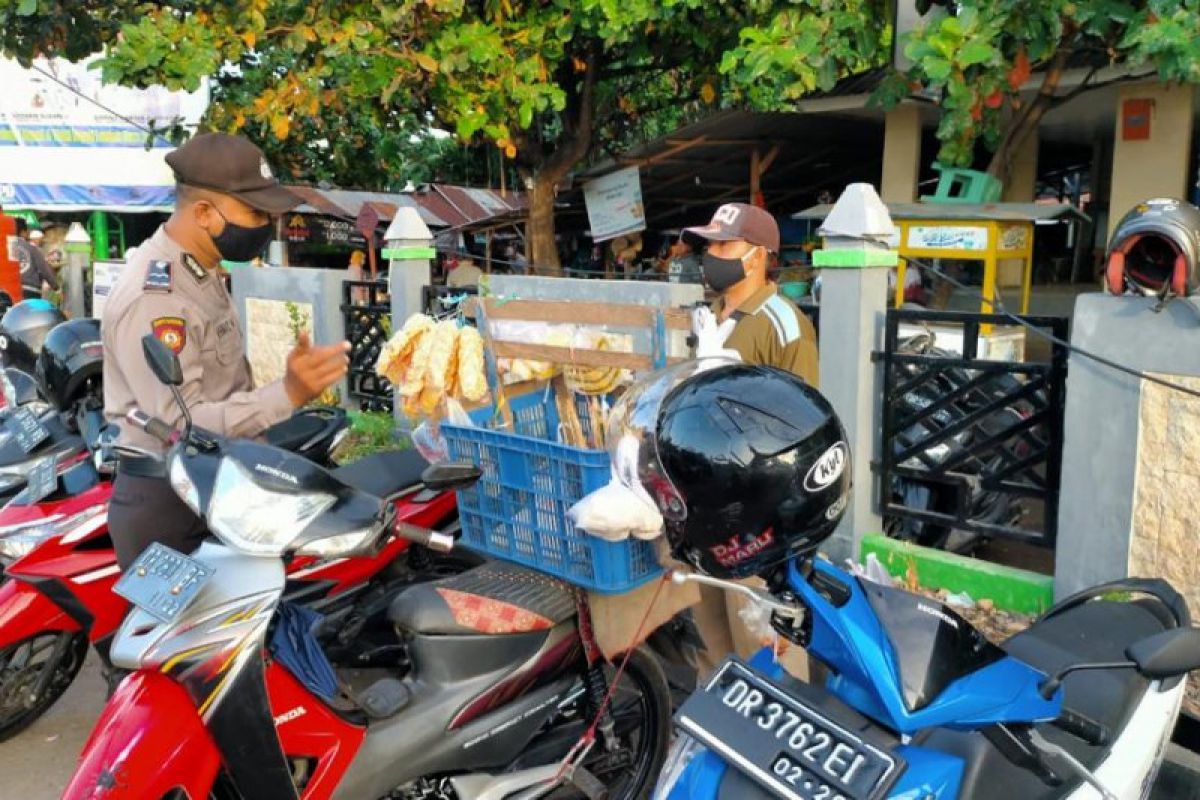 Polri-TNI bersinergi ajak masyarakat Lotara sadar dan peduli prokes COVID-19