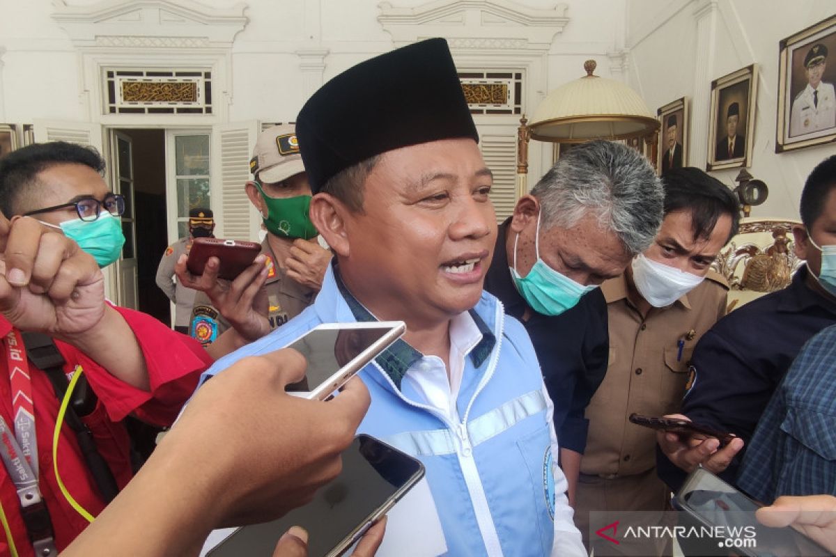 Wagub Jabar: Perusahaan tidak jadikan COVID-19 alasan tidak mau bayar THR