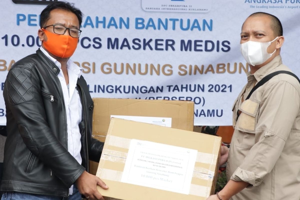 Angkasa Pura II bantu masker bagi masyarakat terdampak erupsi Sinabung