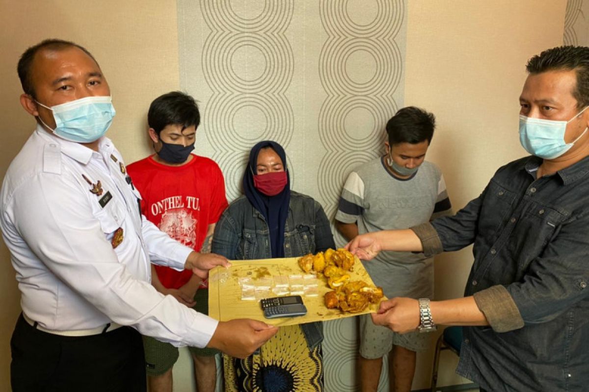 Petugas Lapas Mojokerto gagalkan penyelundupan sabu-sabu dalam tahu goreng