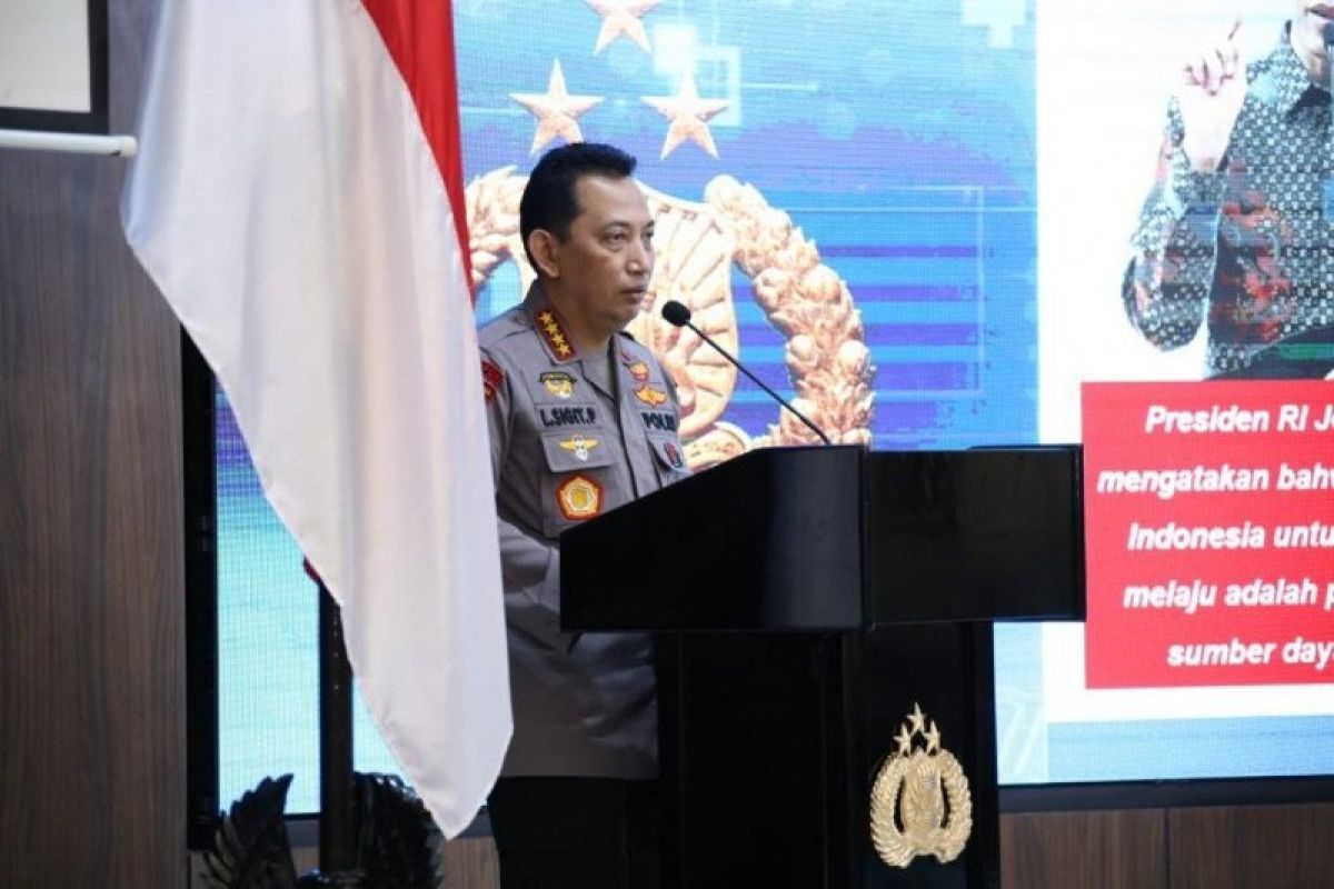 Kapolri tekankan pentingnya pemanfaatan teknologi bagi jajaran SDM Polri