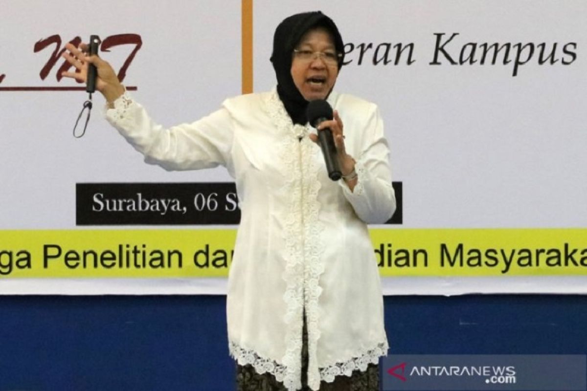 Mensos Tri Rismaharini berterima kasih kepada tenaga kesehatan dan relawan COVID-19