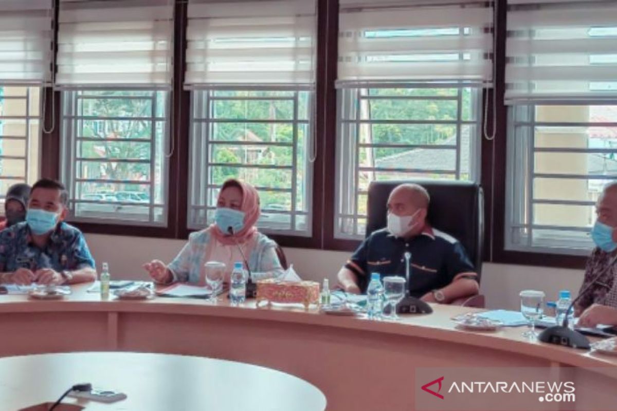 Walikota Pangkalpinang pimpin FGD kegiatan strategis sekretariat daerah