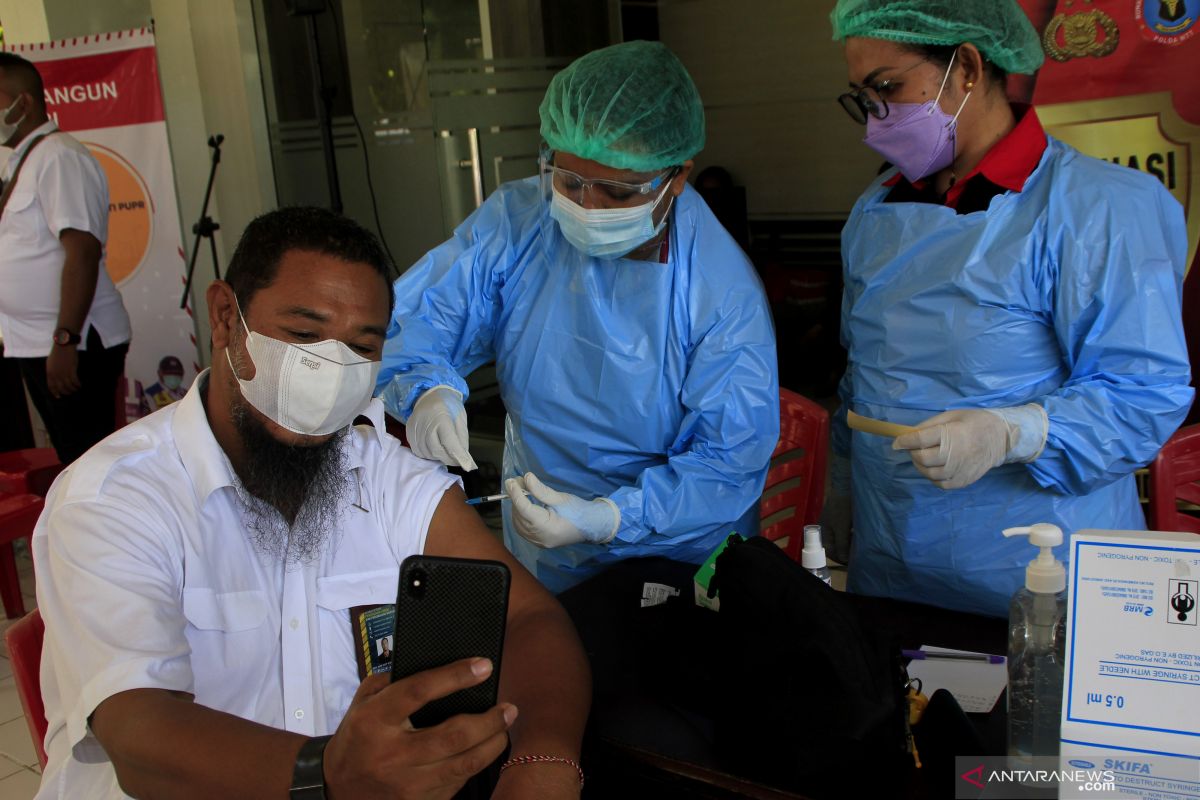 Polres Kupang Kota bantu vaksinasi pegawai KemenPUPR
