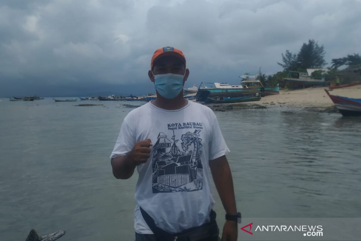 PT Timah bantu pasang listrik 30 rumah warga pesisir Tanjung Gunung