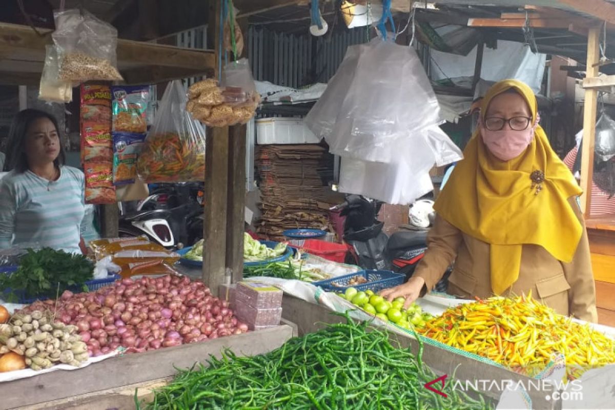 Harga cabai rawit di Tanjung Pandan bertahan Rp110 ribu per kilogram