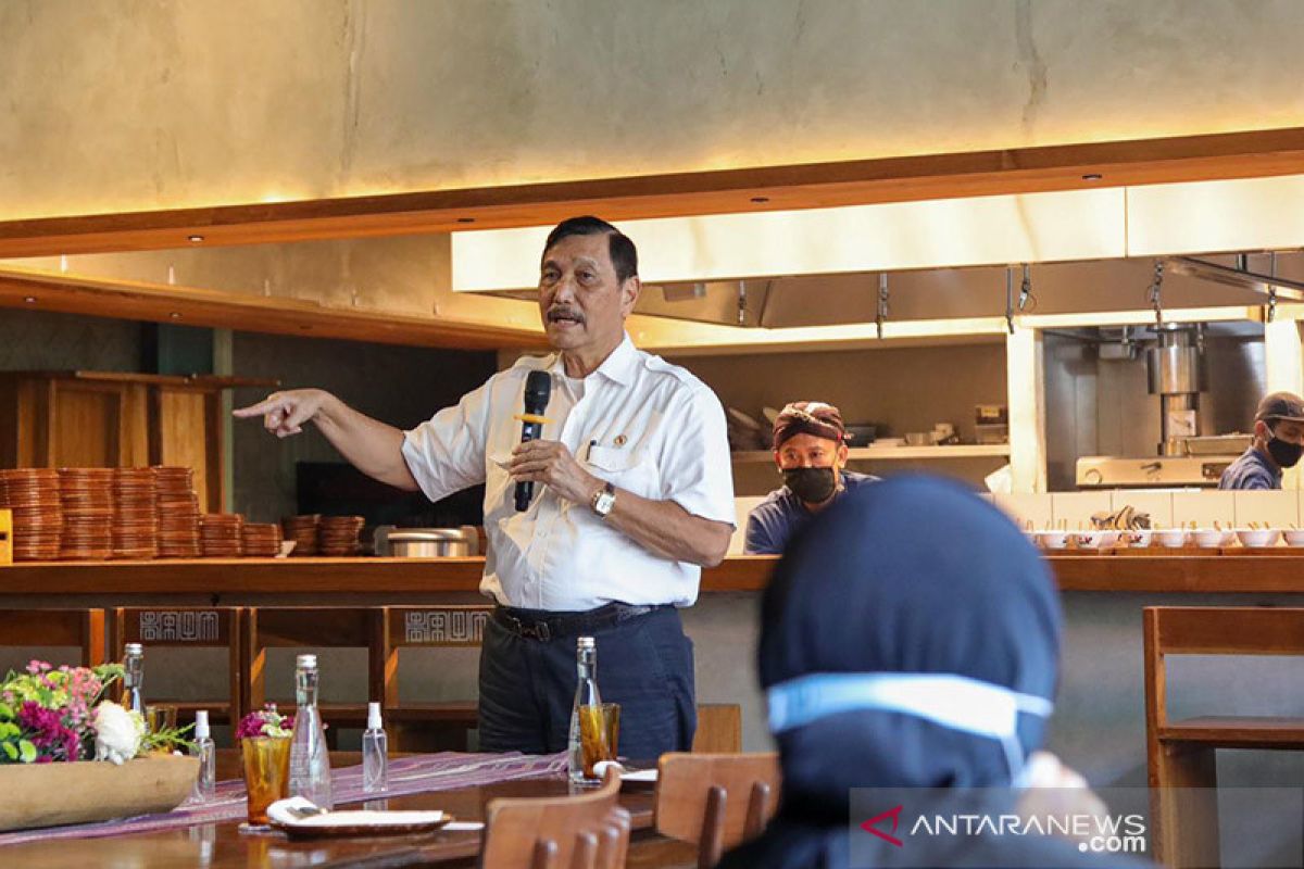 Luhut sampaikan rencana pembangunan stadion atletik di Pangalengan