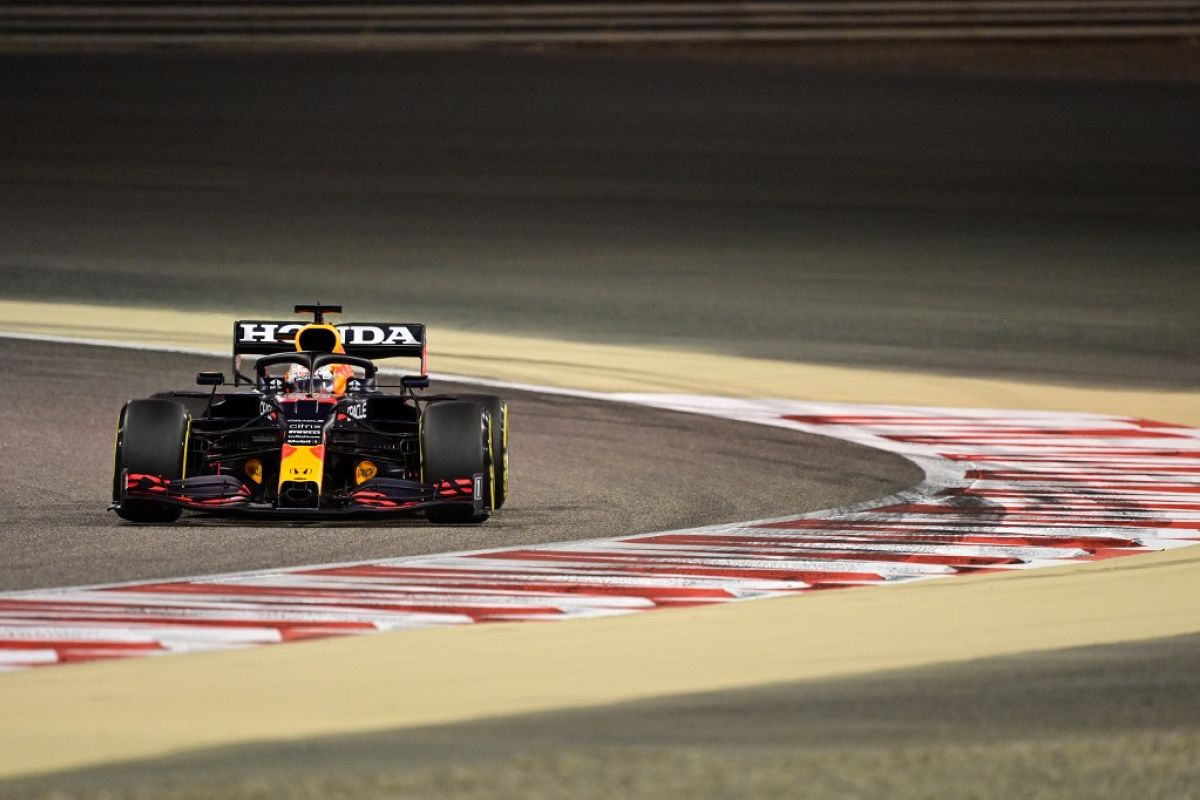 Verstappen dominasi dua sesi latihan bebas F1 GP Bahrain