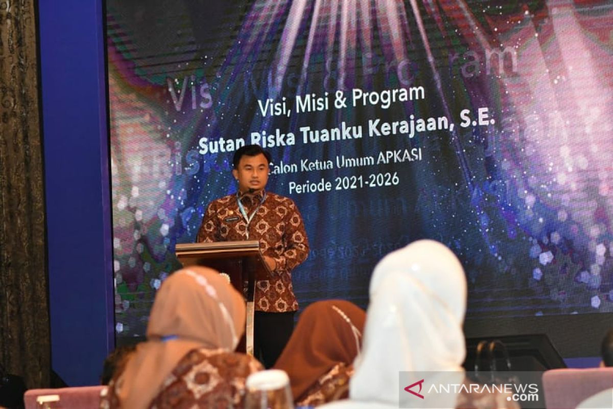 Terpilih secara aklamasi, berikut visi dan visi Sutan Riska untuk Apkasi