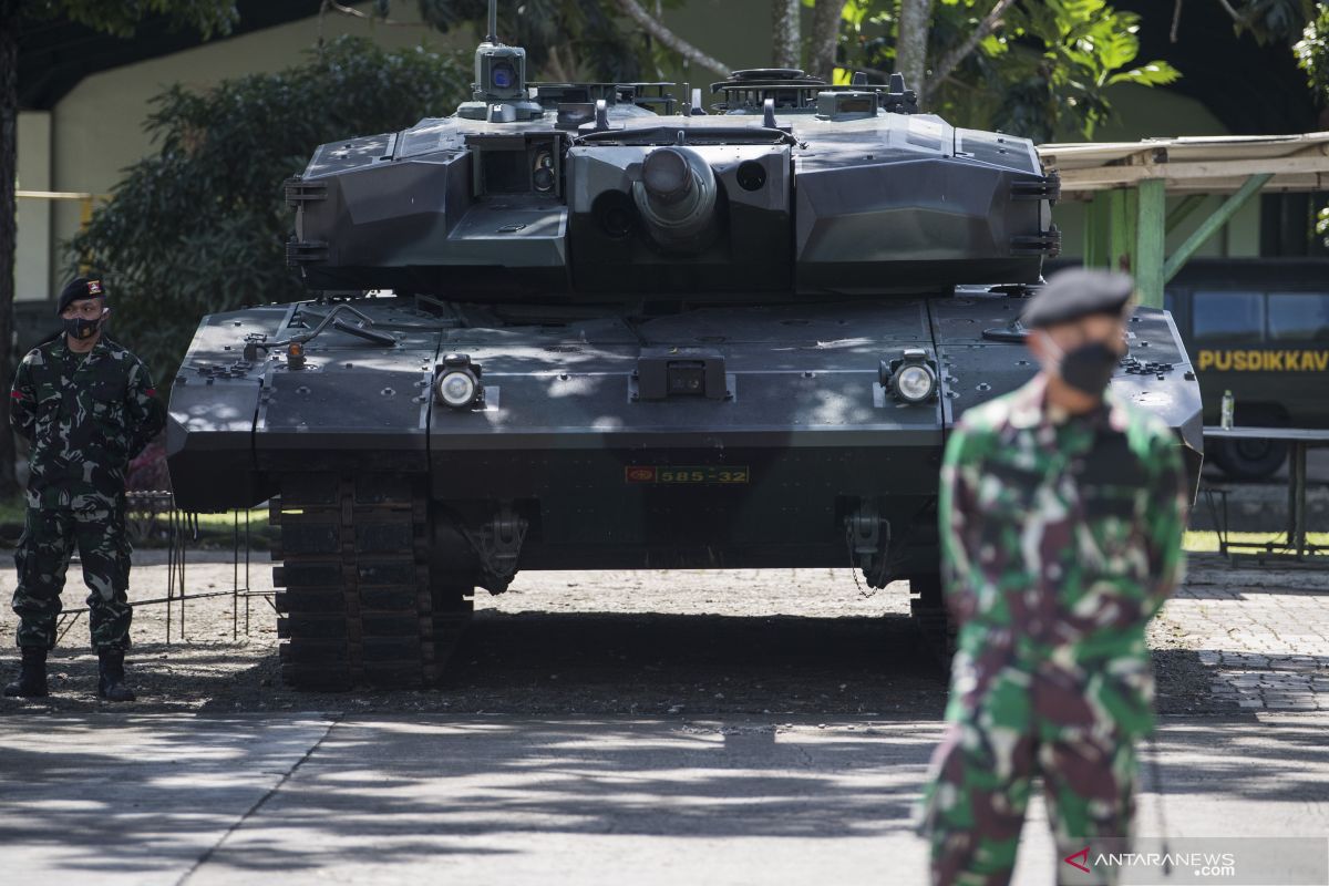 Inggris masih ingin Ukraina dapat tank Leopard buatan Jerman