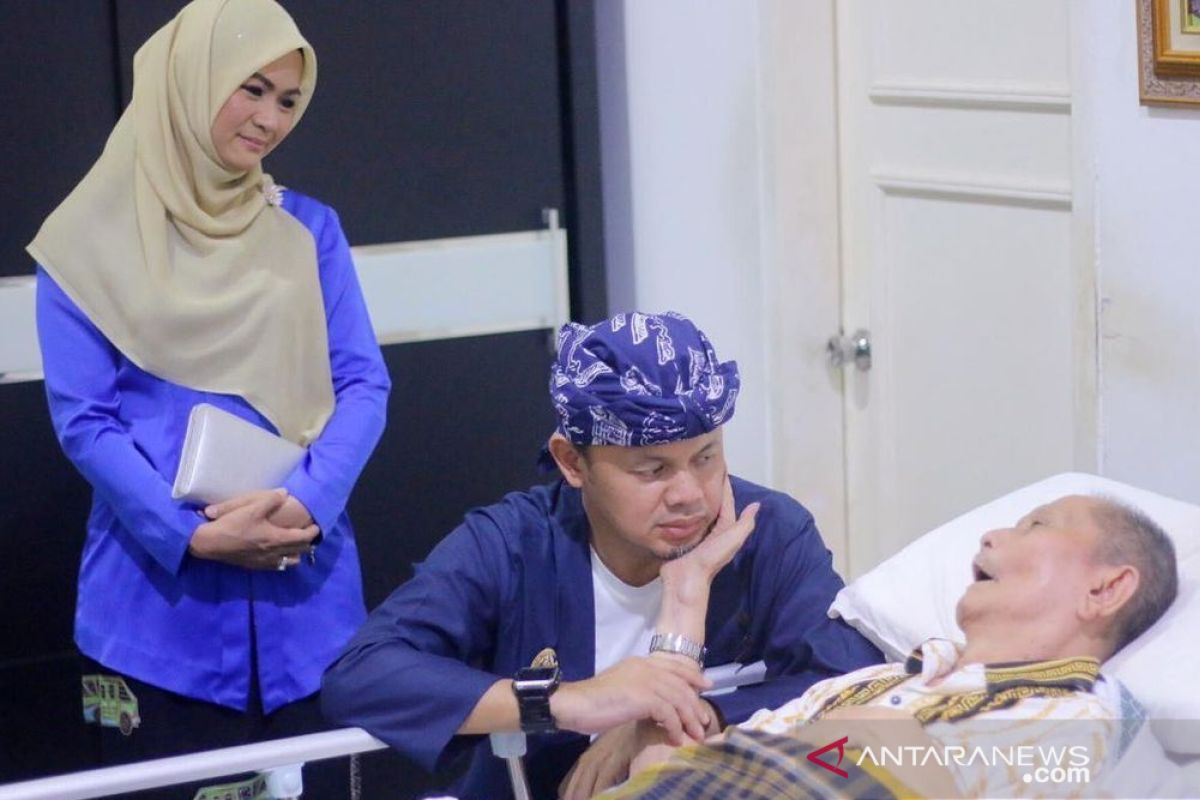 Mantan Wali Kota Bogor Eddy Gunardi meninggal dan jenazah dimakamkan di Kuningan