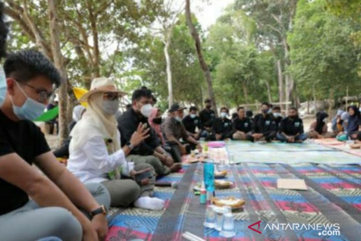 Melati Erzaldi: Wisata Pantai Tanjung Labun buah karya pemuda Desa Serdang