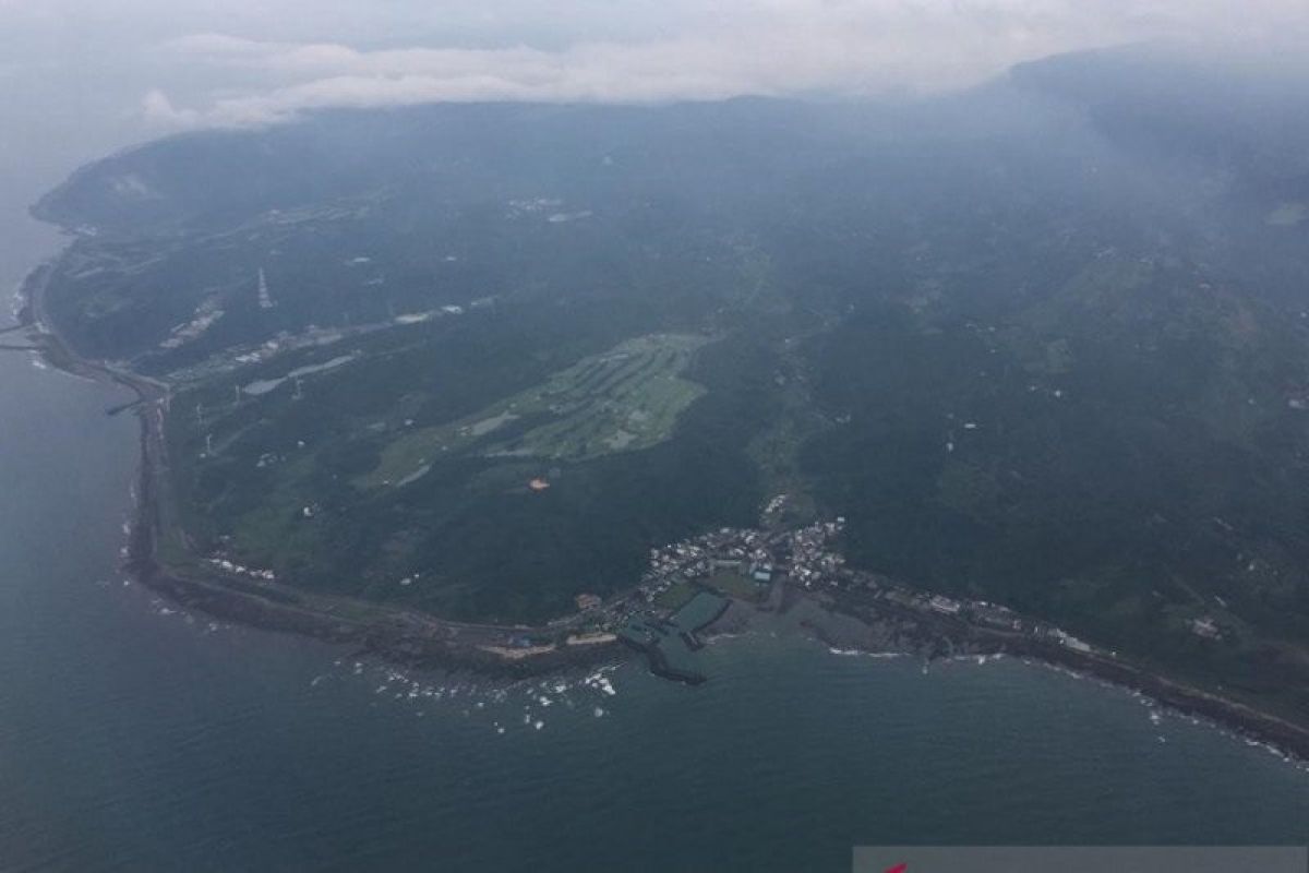 Armada China bayangi kapal perang AS di Selat Taiwan