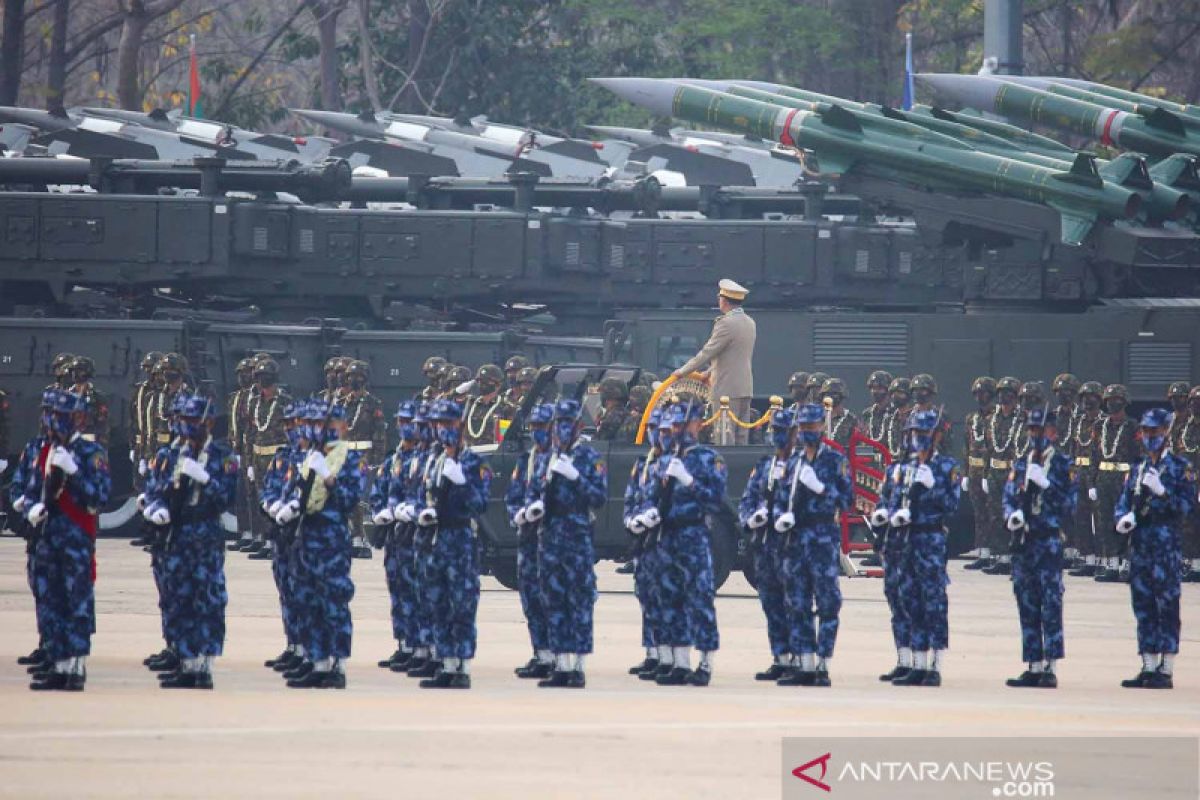 50 pemrotes terbunuh di Myanmar pada "hari aib angkatan bersenjata"