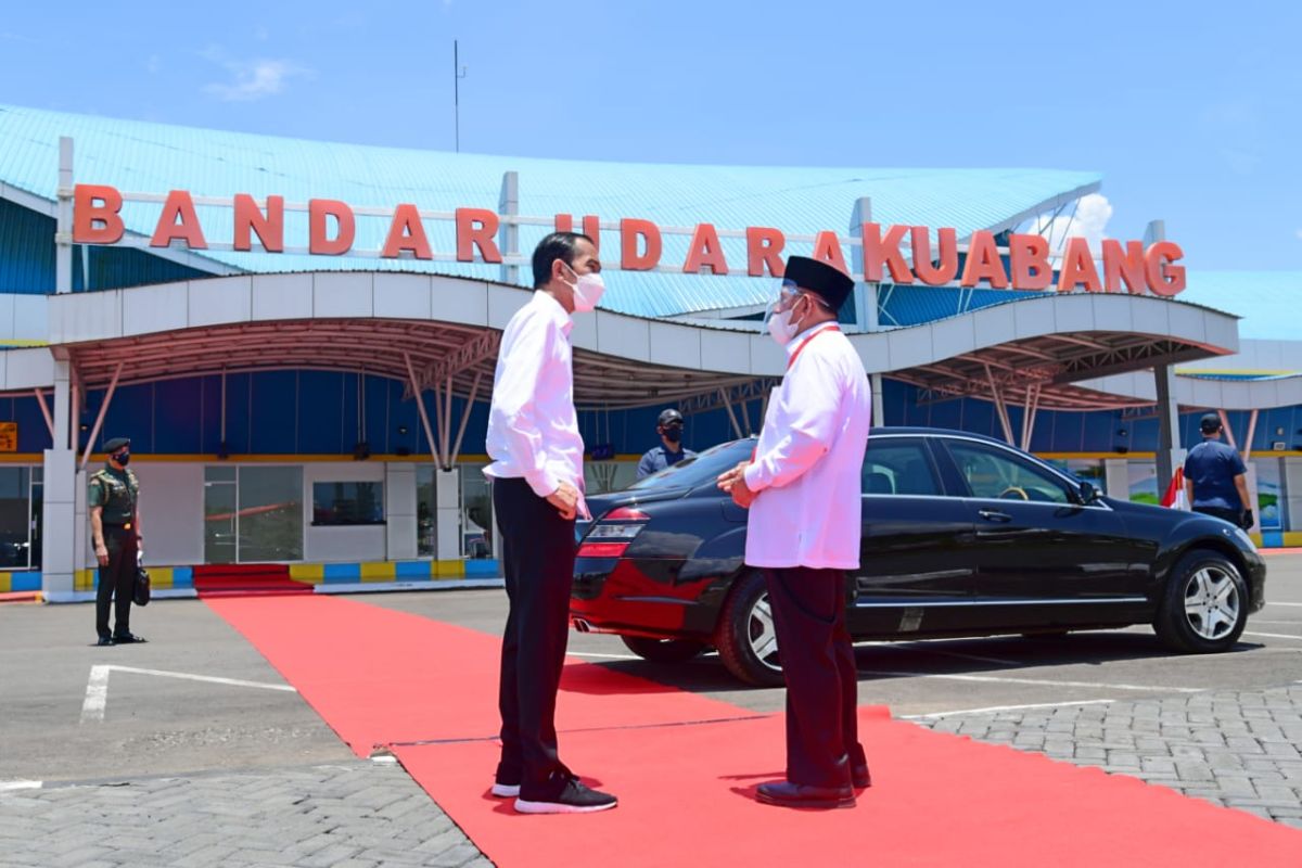 Gubernur Malut usulkan akses jalan tol Sofifi -- Bandara Kuabang ke Presiden Jokowi