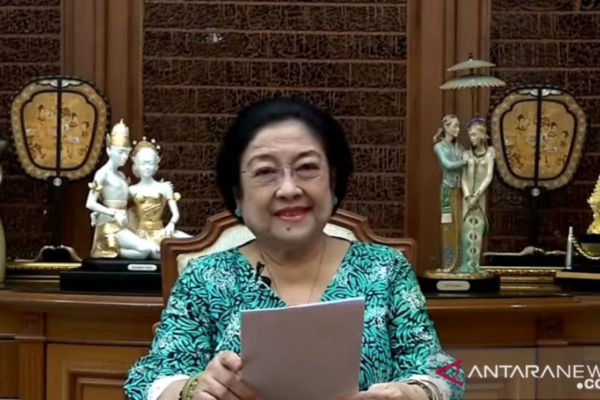 Megawati ingatkan anak muda tak takut berkreasi