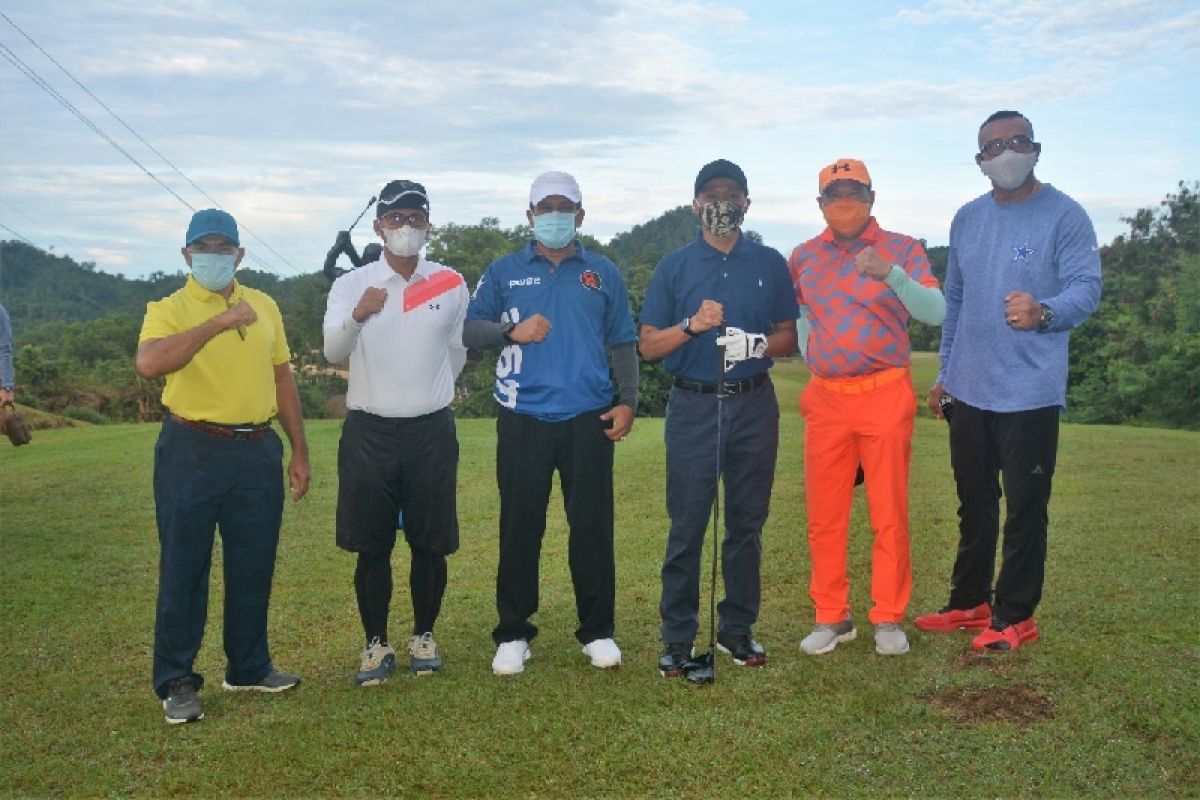 Pangdam XVII/Cenderawasih membuka turnamen persahabatan golf 2021