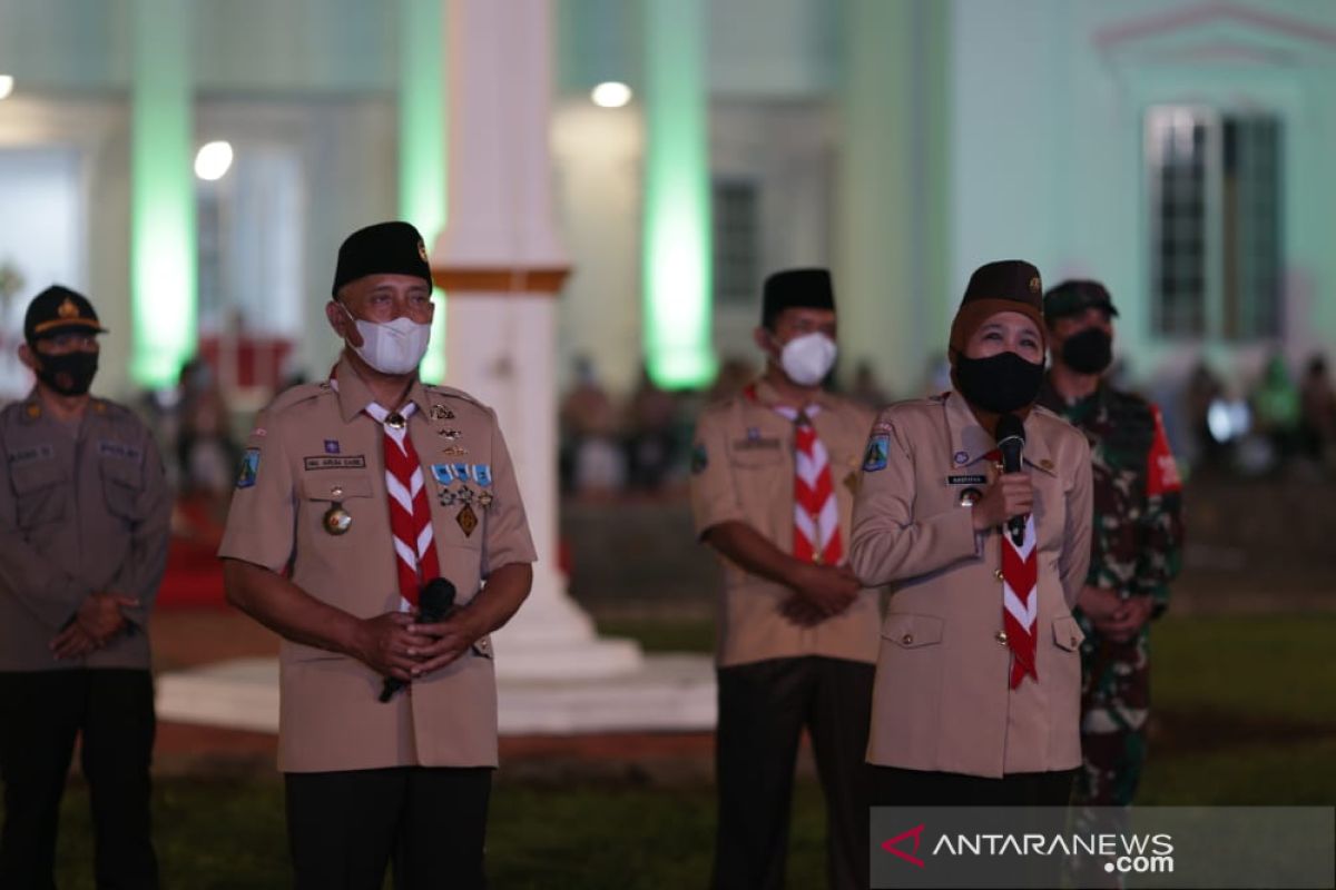 Gubernur Khofifah buka perkemahan sehat pramuka era pandemi di Jember