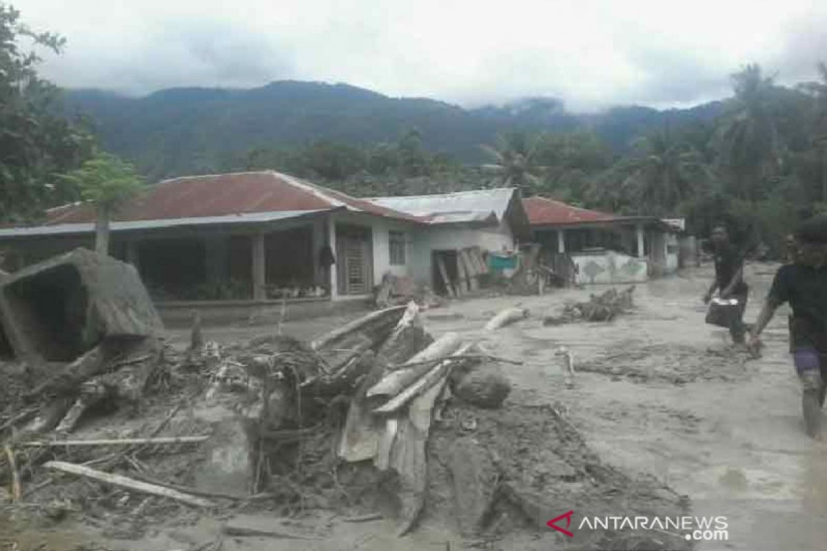 292 rumah di Sigi rusak disapu banjir lumpur