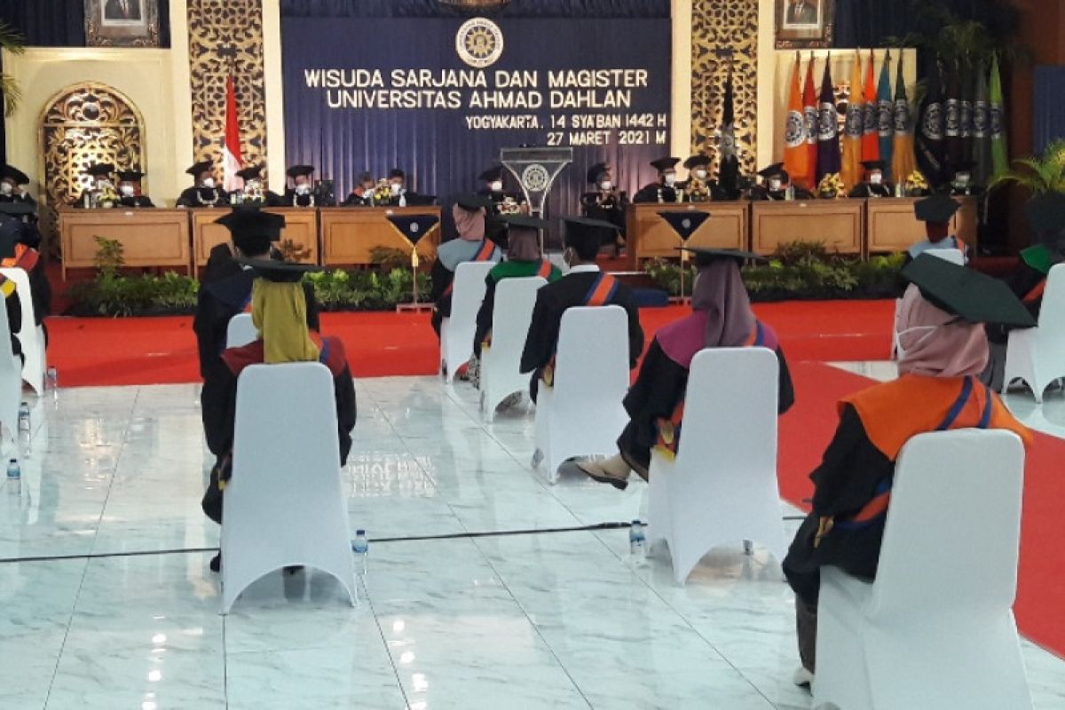 UAD Yogyakarta mewisuda 2.771 lulusan