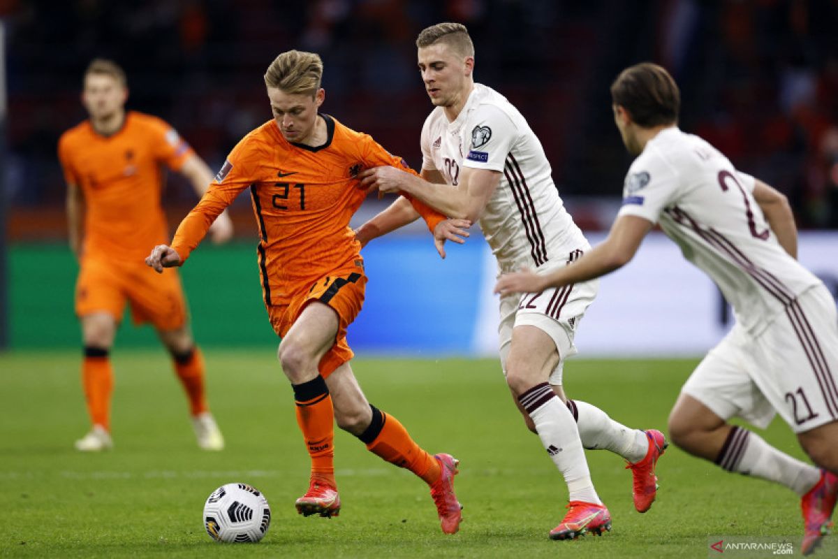 Bangkit usai dikalahkan Turki, Belanda kalahkan Latvia 2-0