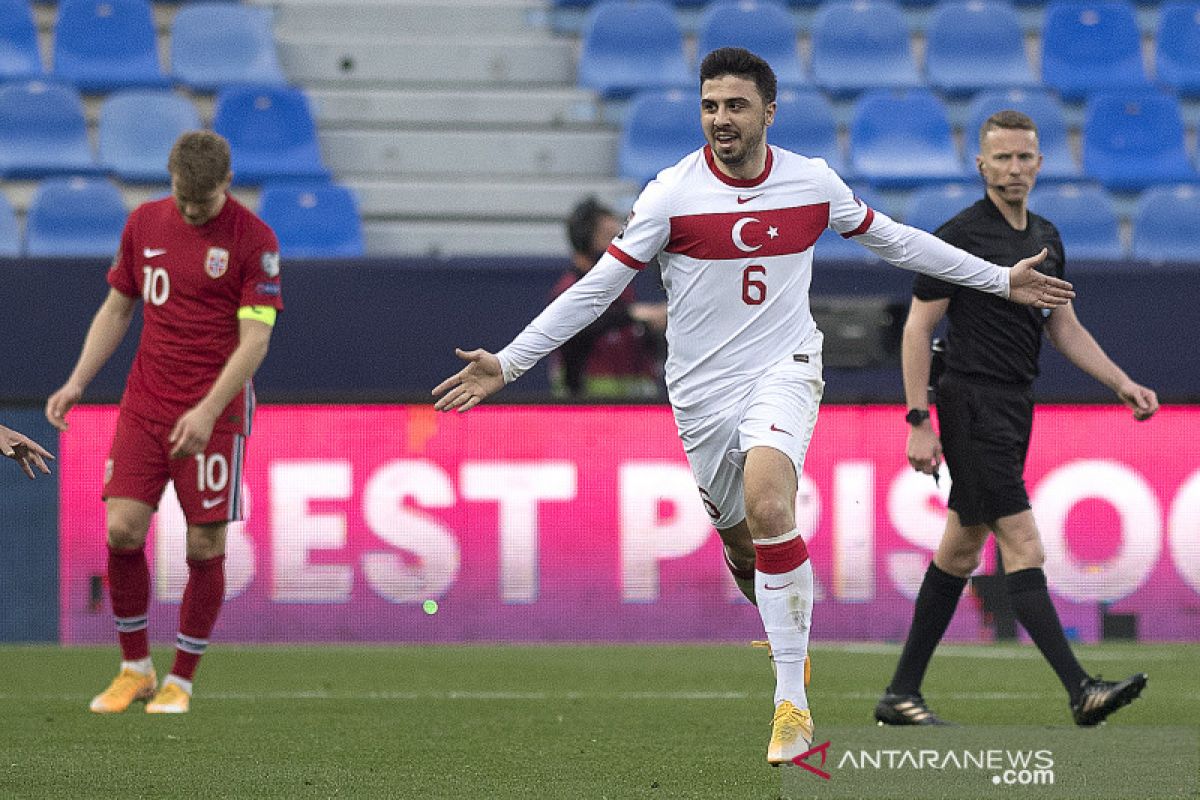 Kualifikasi Piala Dunia, Turki permalukan Norwegia tiga gol tanpa balas