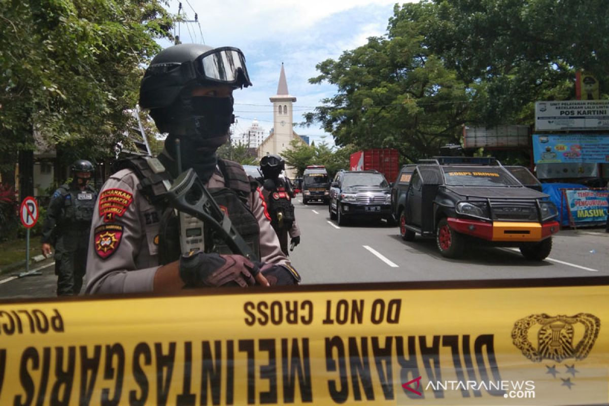 Polres Kapuas Hulu tingkatkan pengamanan di tempat ibadah pascaledakan