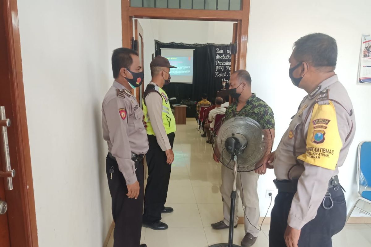 Polresta Sidoarjo perketat pengamanan gereja pascabom Makassar