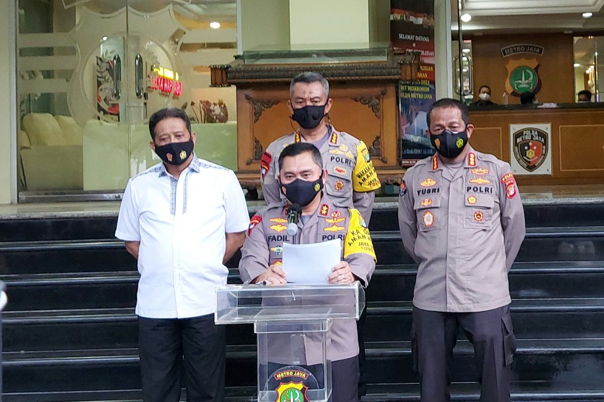 Densus 88 sita lima bom aktif saat tangkap teroris di Bekasi dan Condet