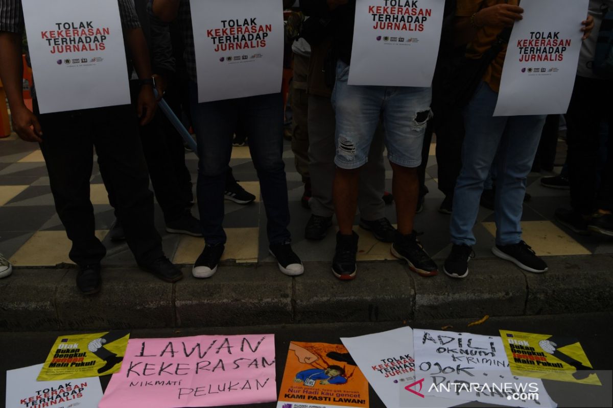 Wartawan Surabaya desak polisi usut tuntas kekerasan terhadap jurnalis Tempo