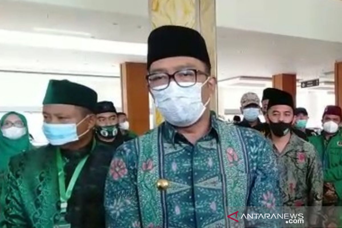 Gubernur Jabar ingatkan DKM tetap memperhatikan protokol kesehatan