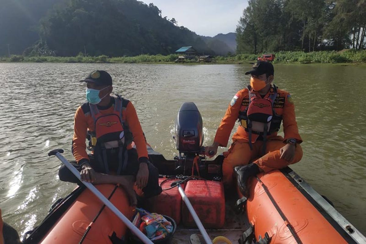 Tim SAR cari petani Aceh Besar terseret arus sungai