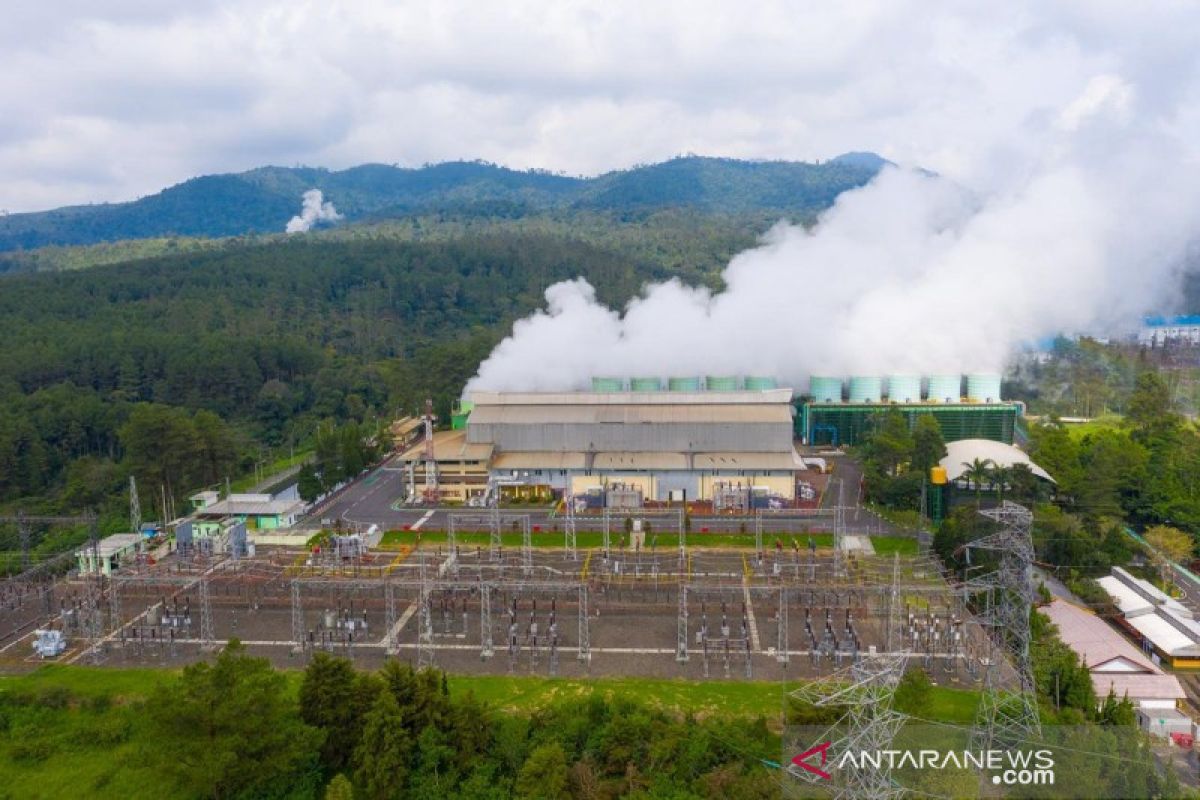 PLN prioritaskan pembangkit EBT listriki daerah terisolir di Papua