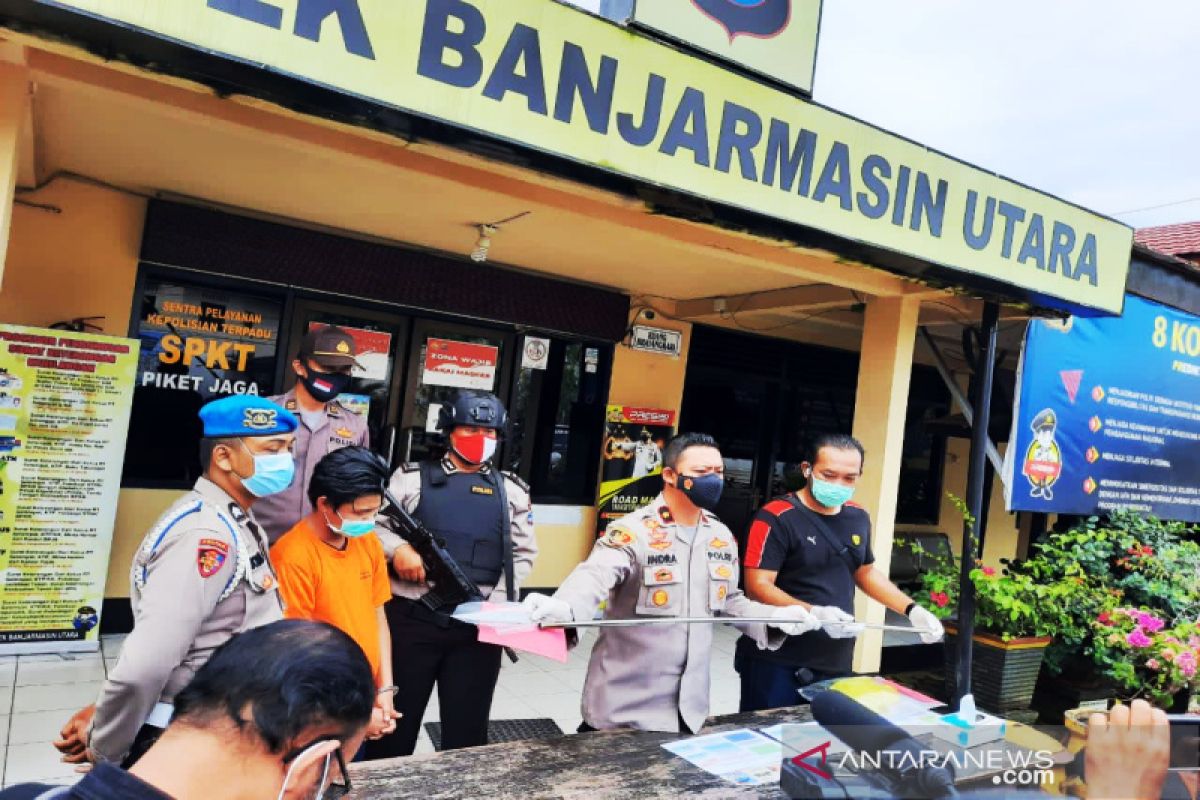 Polisi tangkap Wakar diduga pelaku pembunuhan gunakan senjata tajam