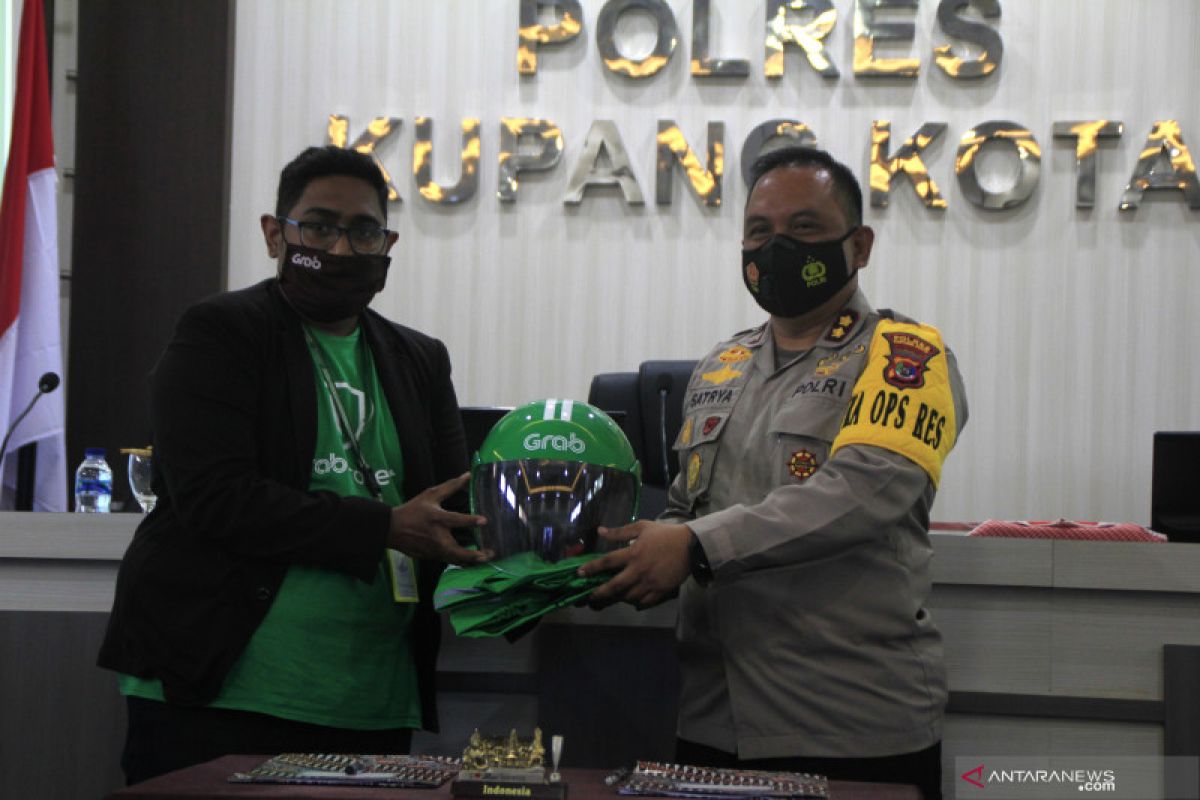 Polres Kupang Kota gandeng Grab bantu pengantaran SKCK dan SIM