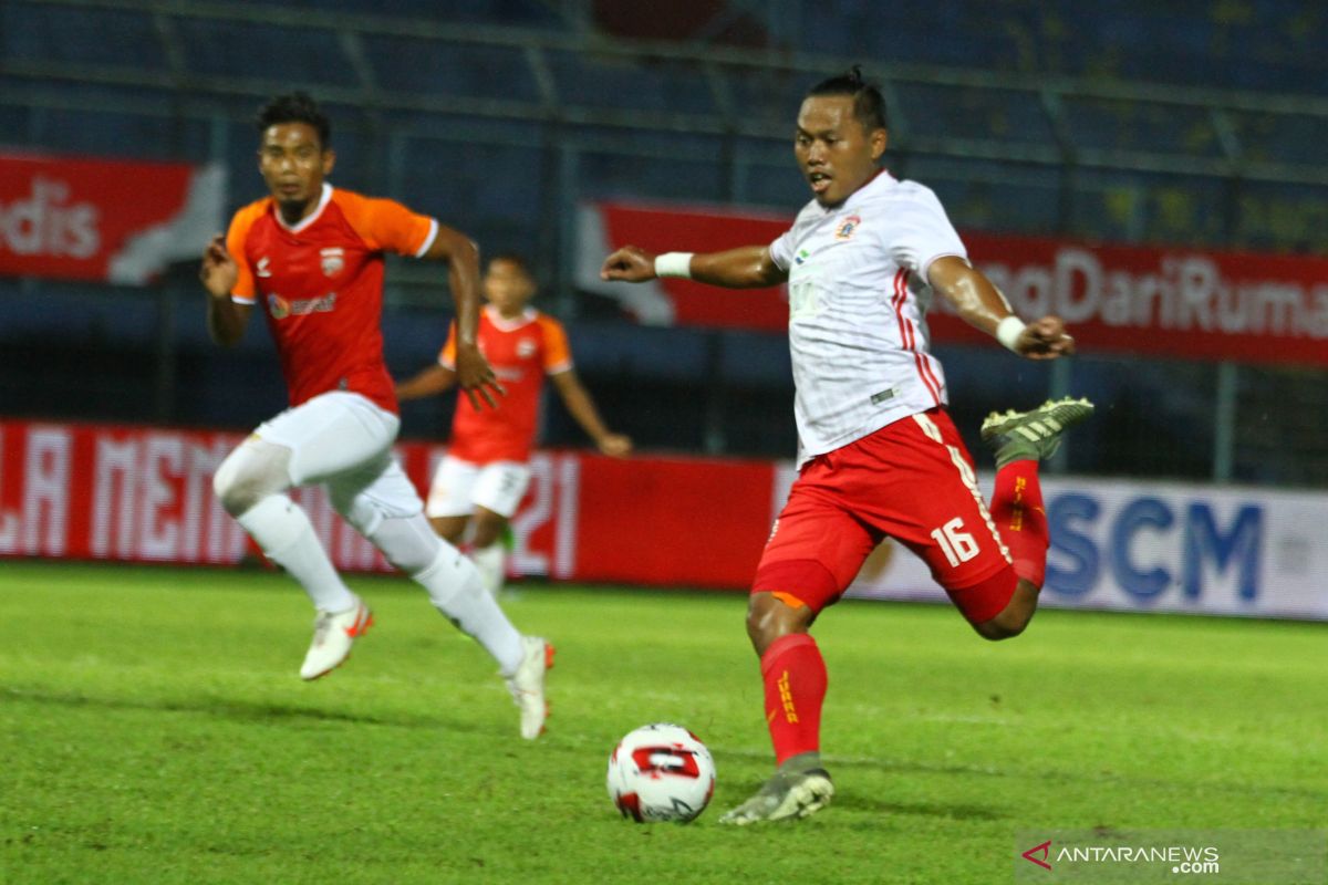 Pelatih Persija instrusikan pemain menangkan setiap  duel di lapangan