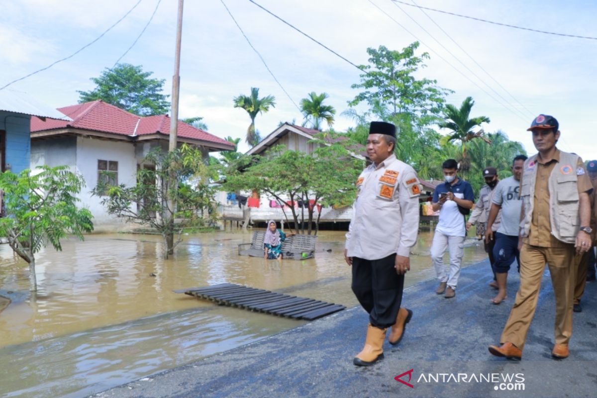 Bupati Aceh Barat tinjau lokasi banjir, begini harapannya ke masyarakat