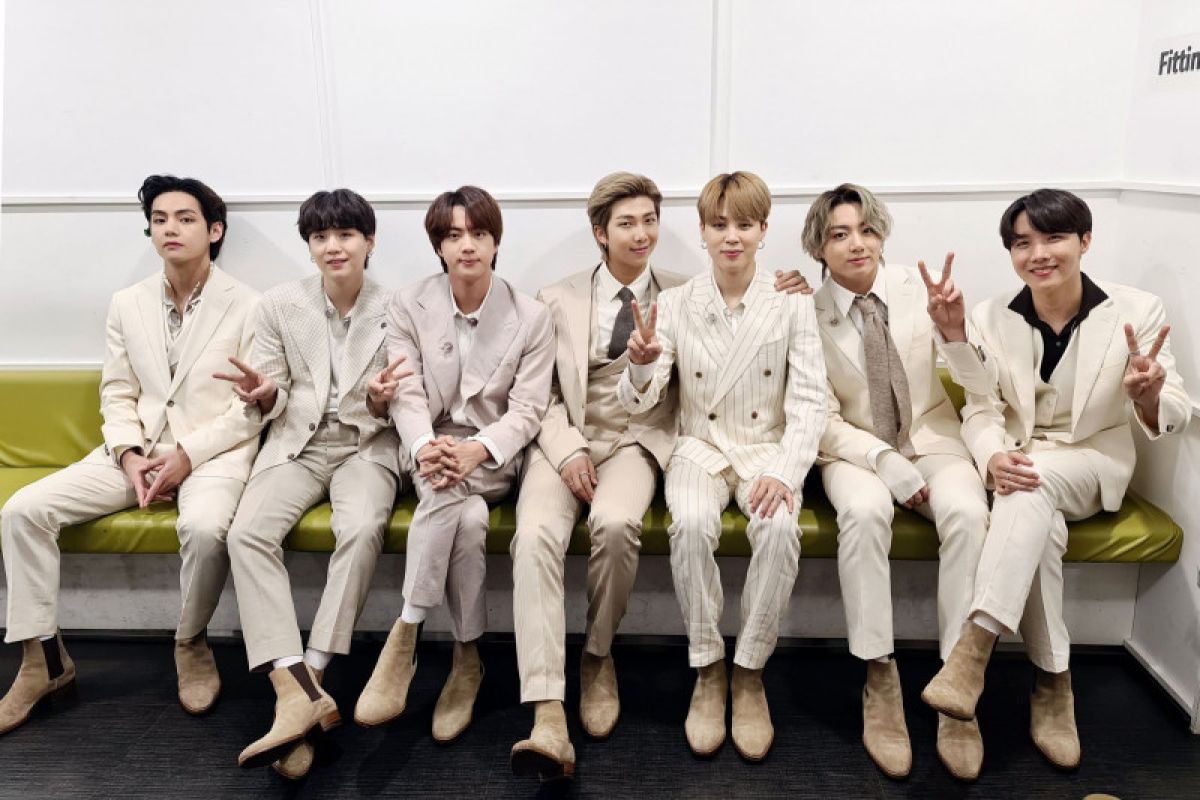 BTS rilis e-book "Connect, BTS" rayakan proyek seni global