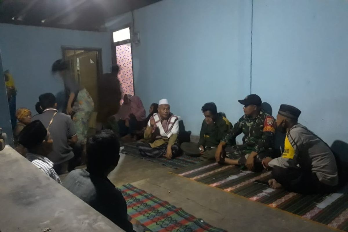 Polisi bantu pencarian dan evakuasi korban tenggelam di Kopang