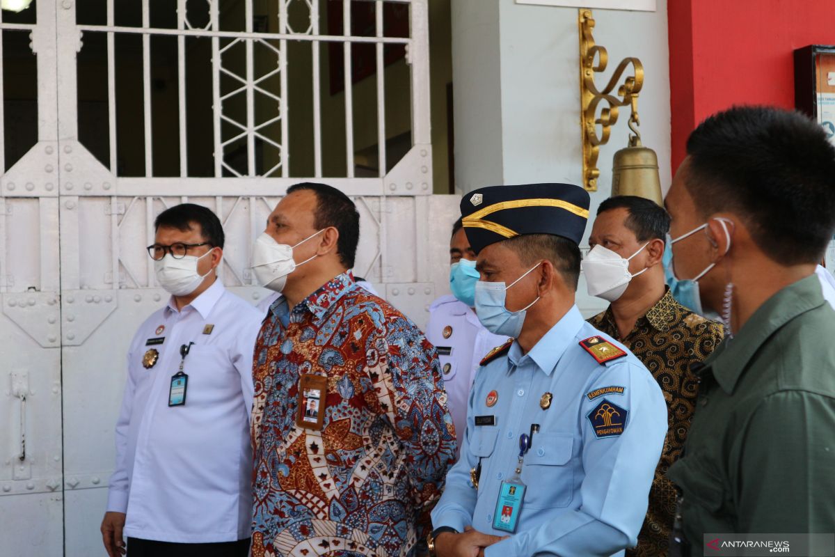 Anas dan Setnov tidak terlihat saat penyuluhan antikorupsi KPK di Lapas Sukamiskin