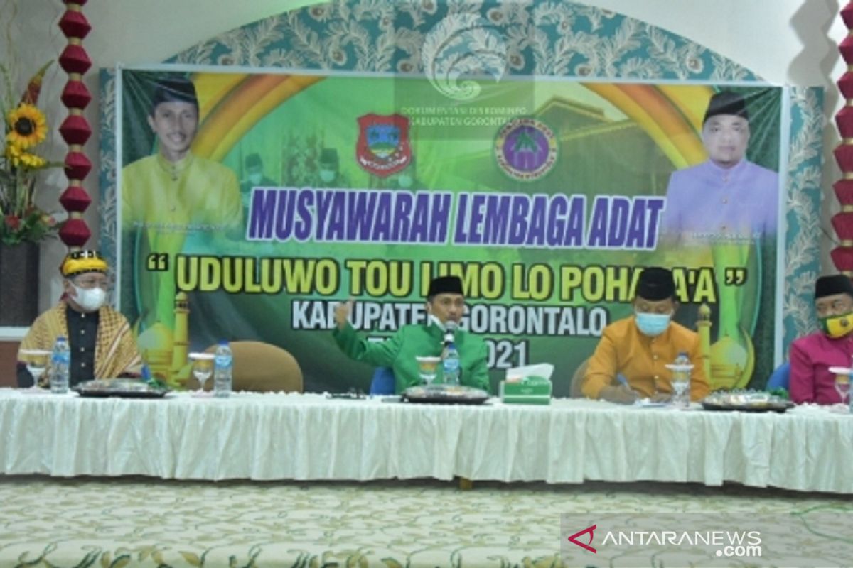 Bupati Gorontalo tak ingin orang politik dalam Lembaga Adat