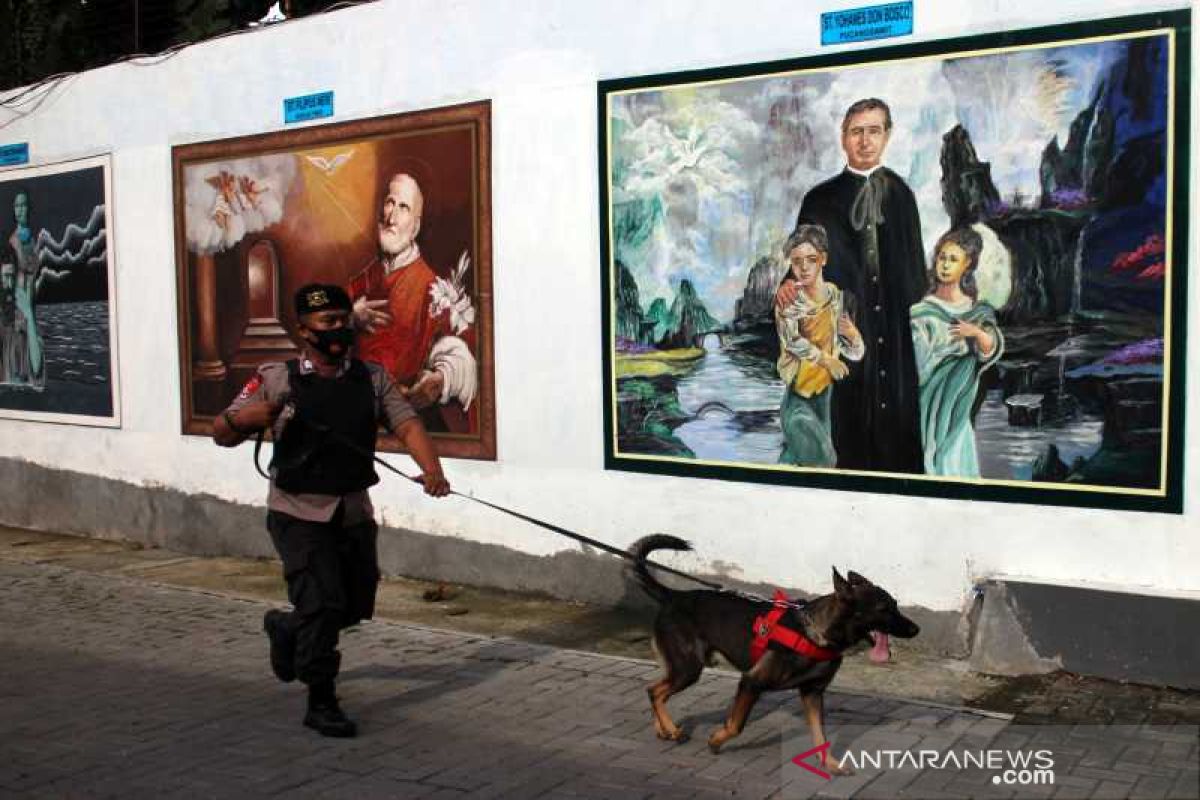 Polresta Surakarta sterilkan Gereja Maria Regina jelang ibadah Paskah