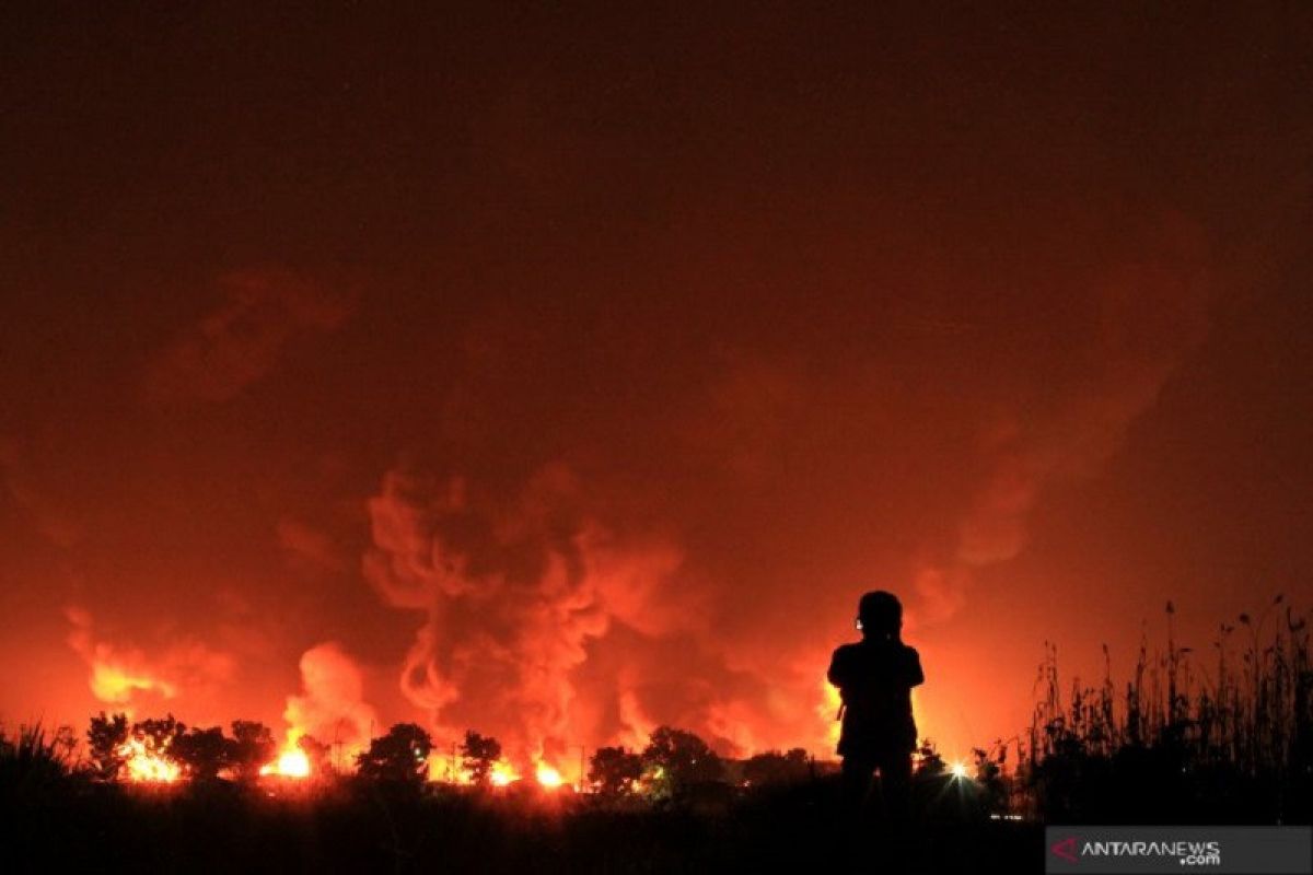 Pertamina: dua titik api di Kilang Balongan telah berhasil dipadamkan