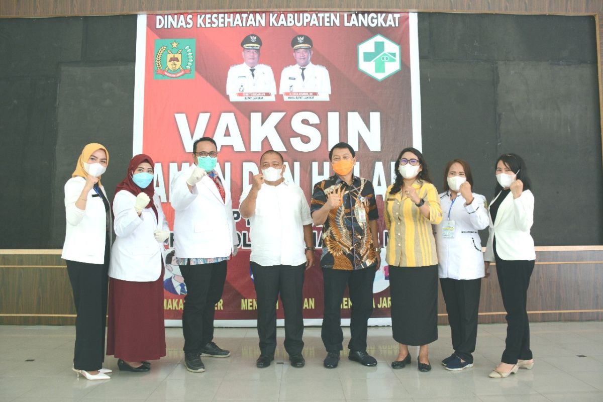 Vaksinasi COVID-19 di Langkat sudah mencapai 16.592 orang