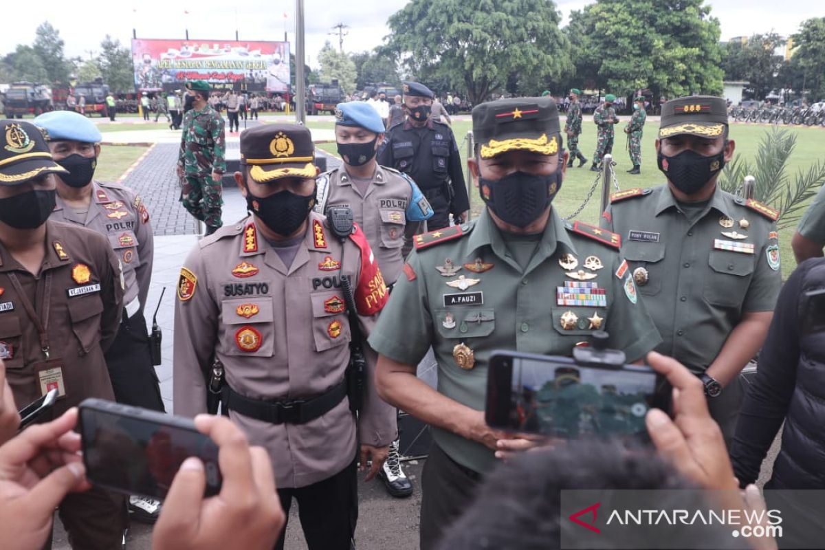 Tim gabungan Polri-TNI jaga 77 gereja di Kota Bogor