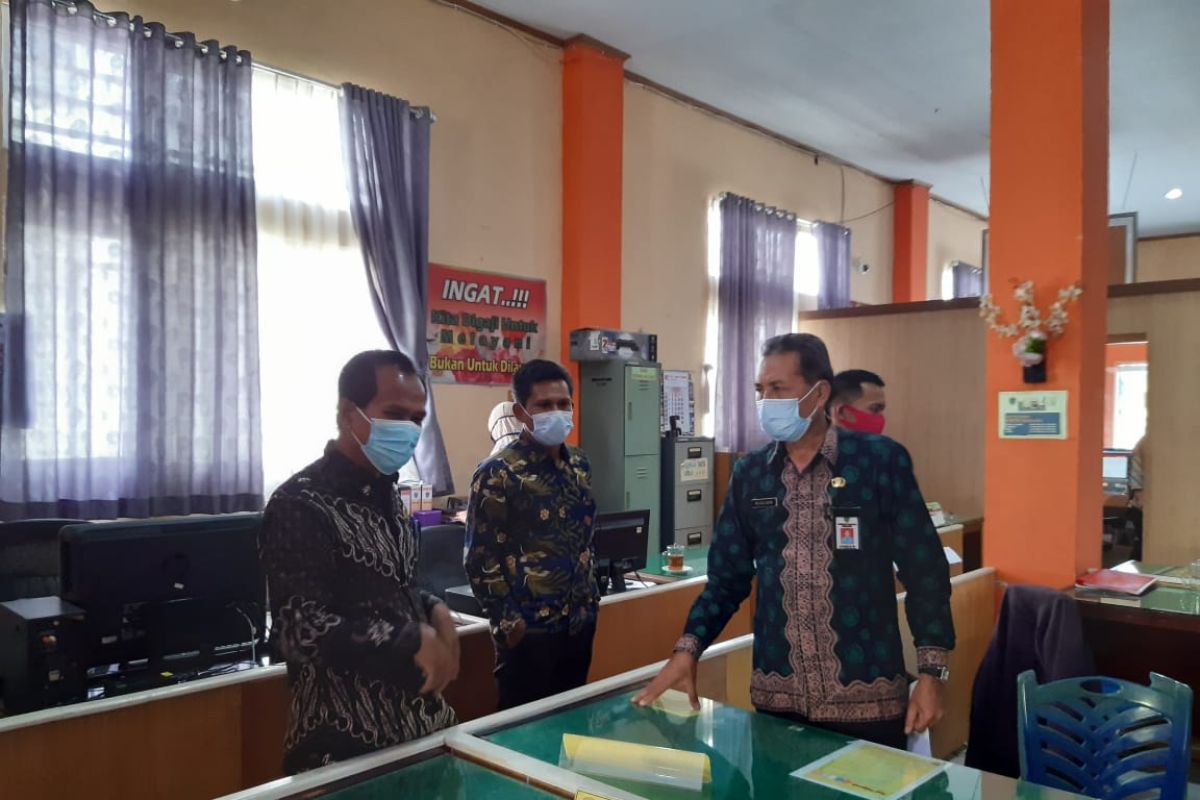 Dewan Batanghari kritik sistem layanan perizinan saat sidak ke kantor DPMPTSP