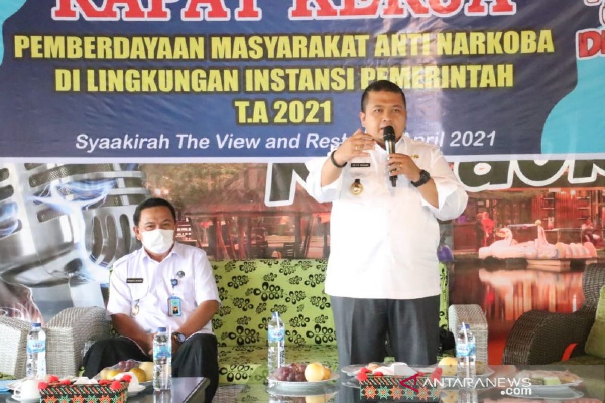 Bupati Tapsel hadiri Raker pemberdayaan masyarakat Anti Narkoba